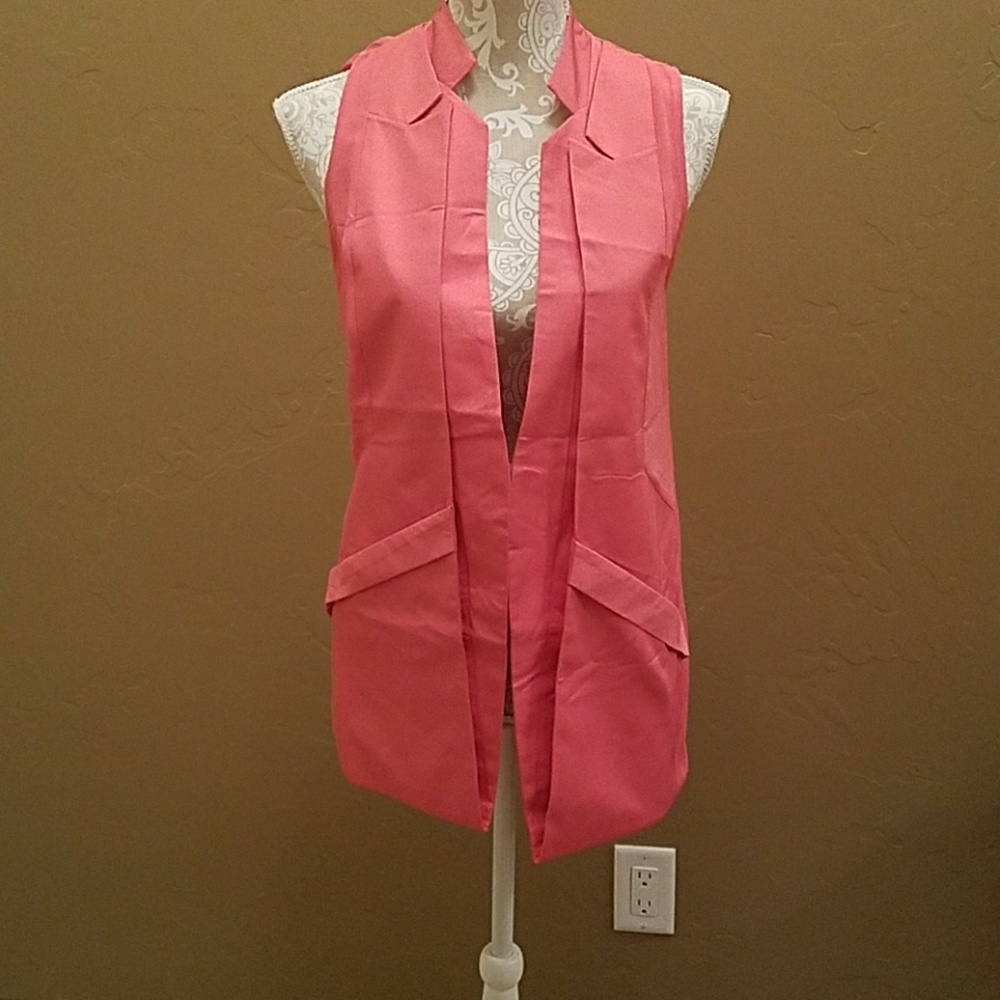 Boutique open vest